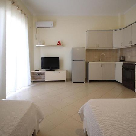 Sunset Apartments Berdenesh Saranda Dış mekan fotoğraf