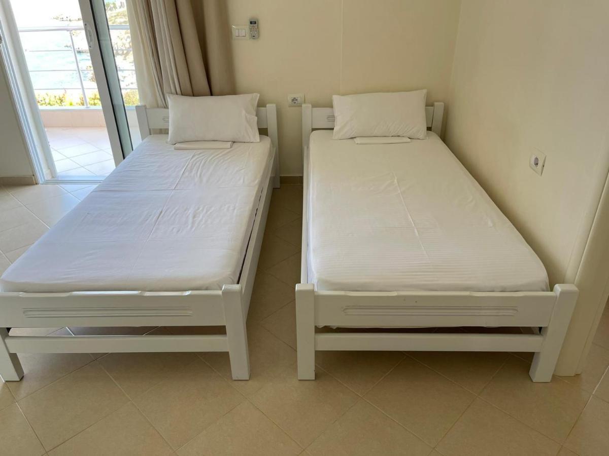 Sunset Apartments Berdenesh Saranda Dış mekan fotoğraf