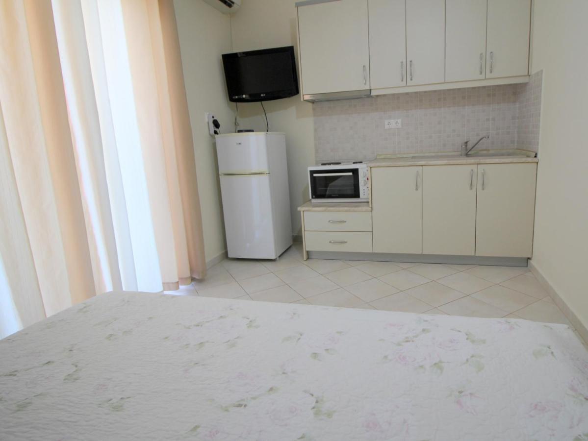 Sunset Apartments Berdenesh Saranda Dış mekan fotoğraf