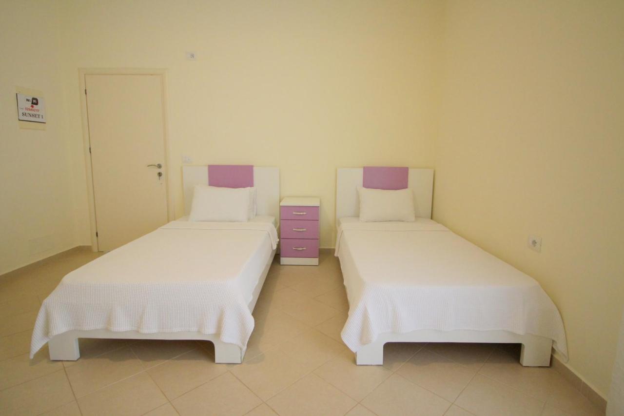 Sunset Apartments Berdenesh Saranda Dış mekan fotoğraf