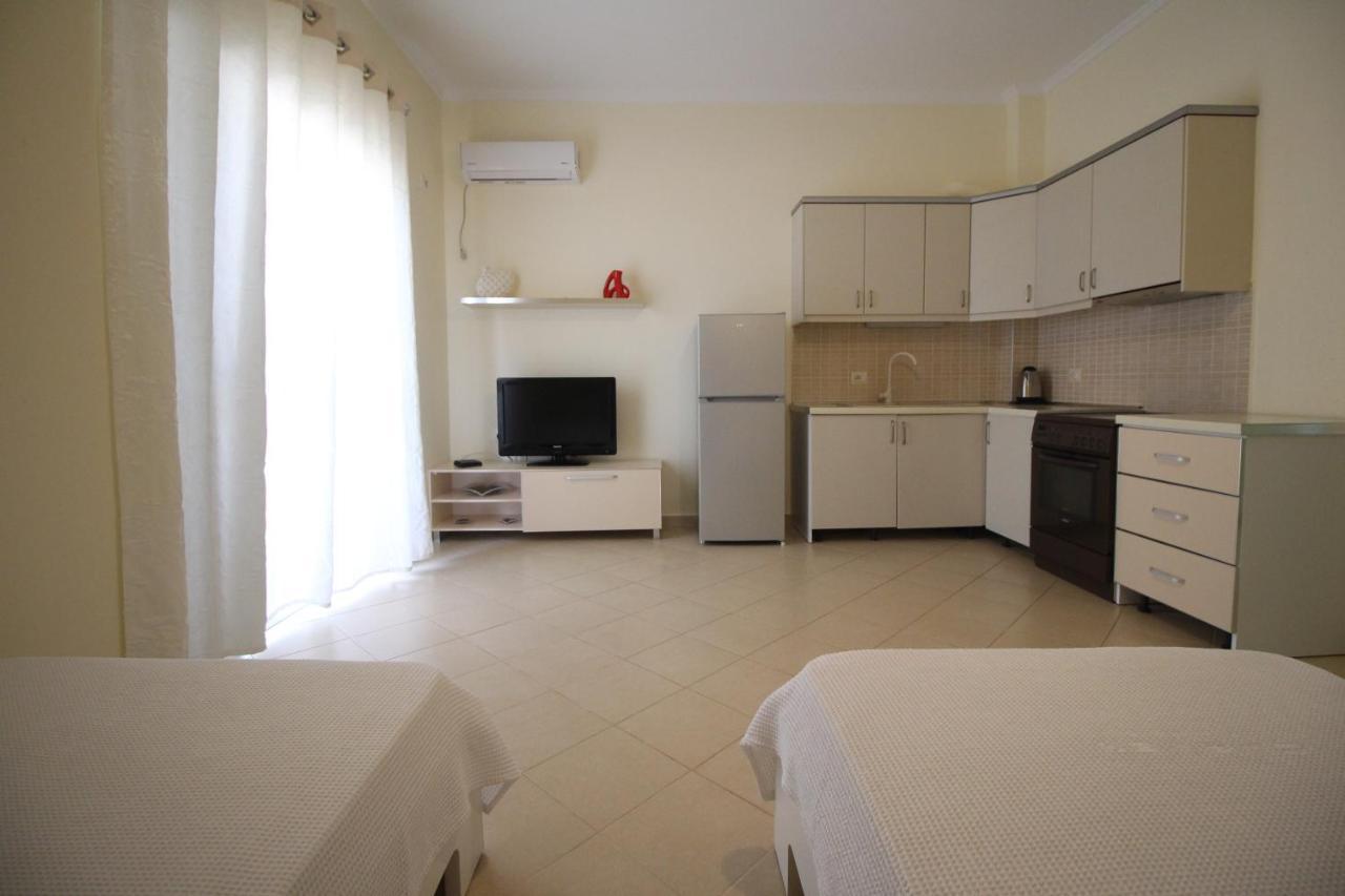 Sunset Apartments Berdenesh Saranda Dış mekan fotoğraf